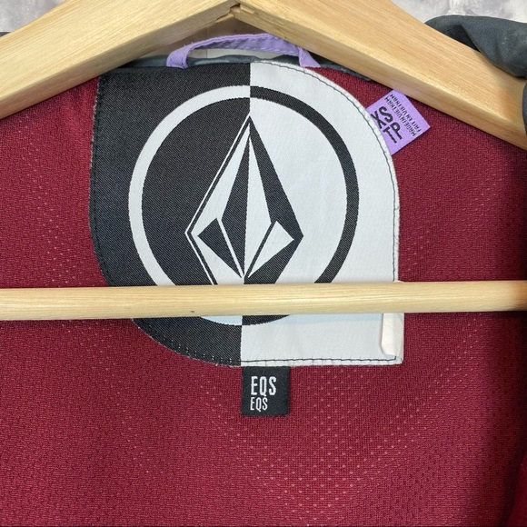 Let it Storm Volcom Jacket - Picture 13 of 16